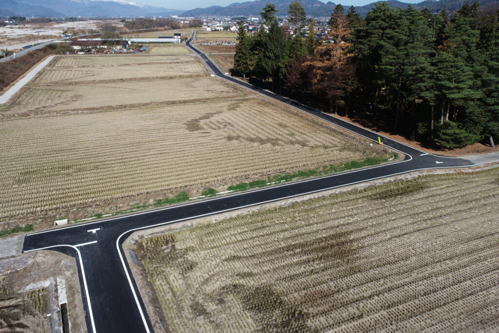 会染西部地区の農道舗装工事